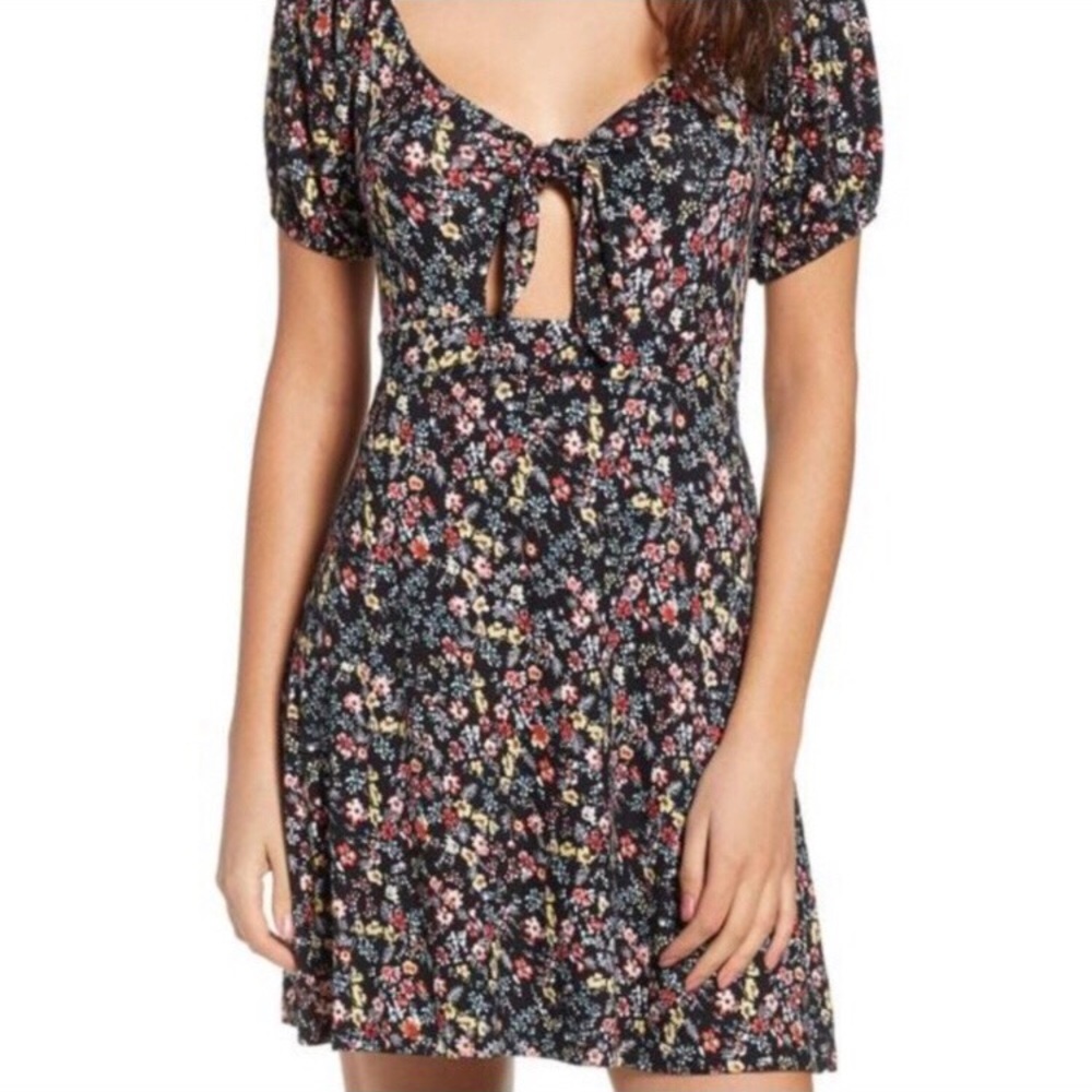 ❤️ Lovefire Floral Dress